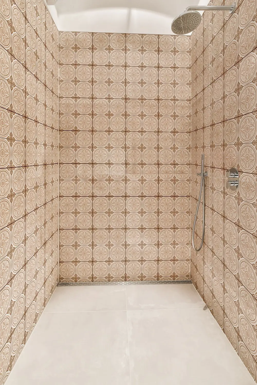 Lisbon Beige Shower Panel - Image 2