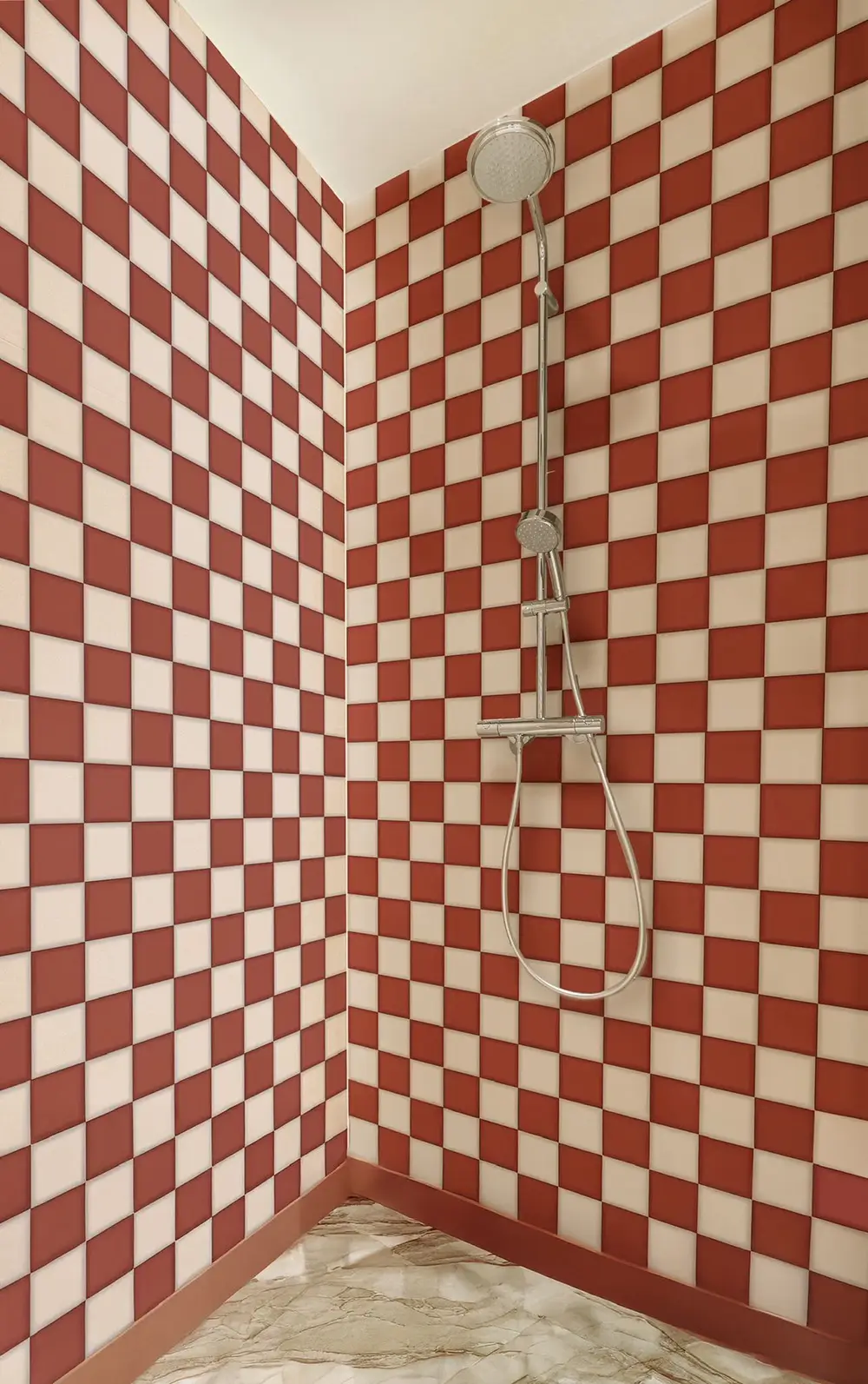 Retro Checked Burgundy Shower Panel - Image 2